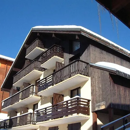 4 Pers, Balcon, Au Coeur Des Saisies, A 250m Des Pistes - Fr-1-293-165 Apartment